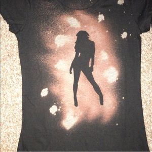 “Strike A Pose” T-shirt